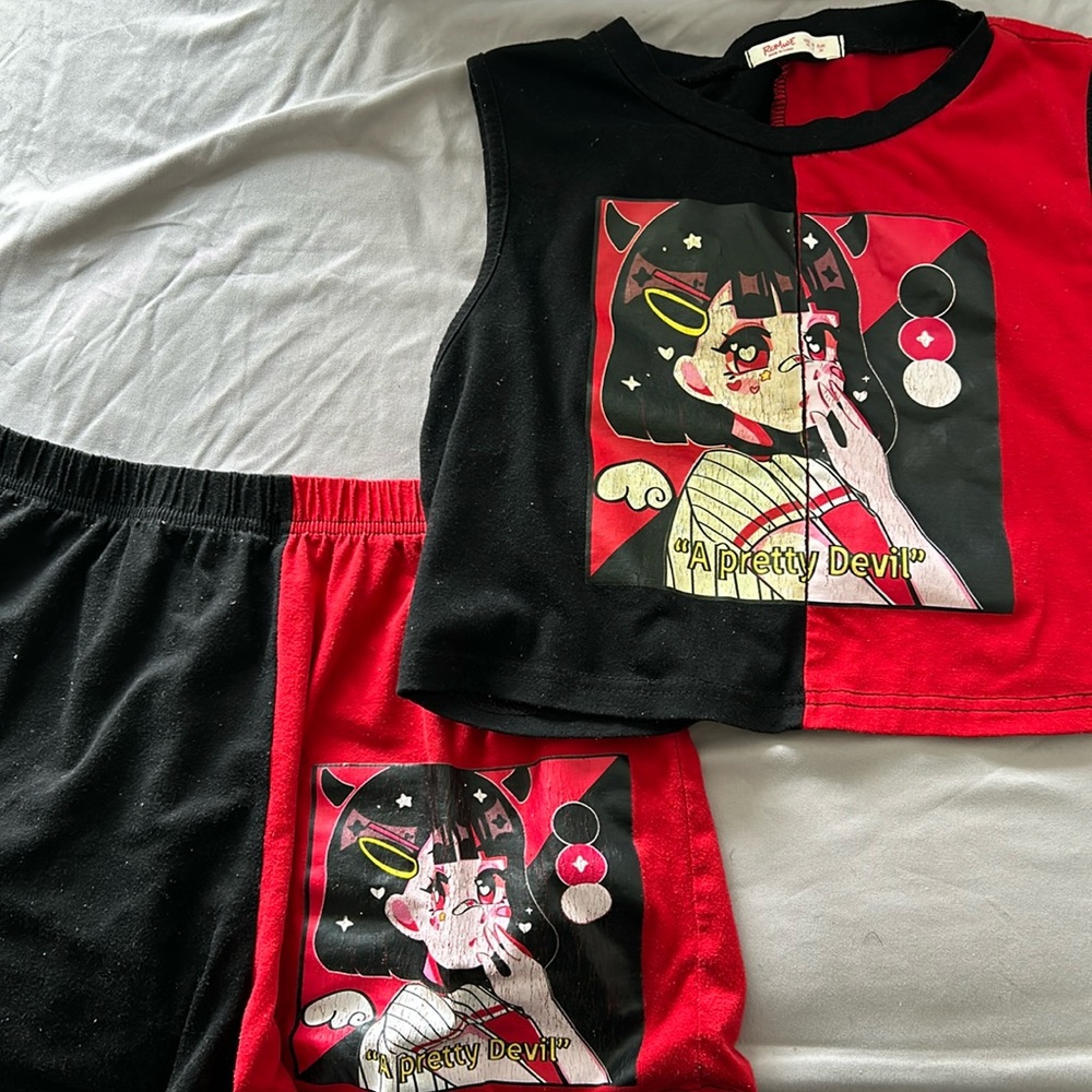 Two piece anime set